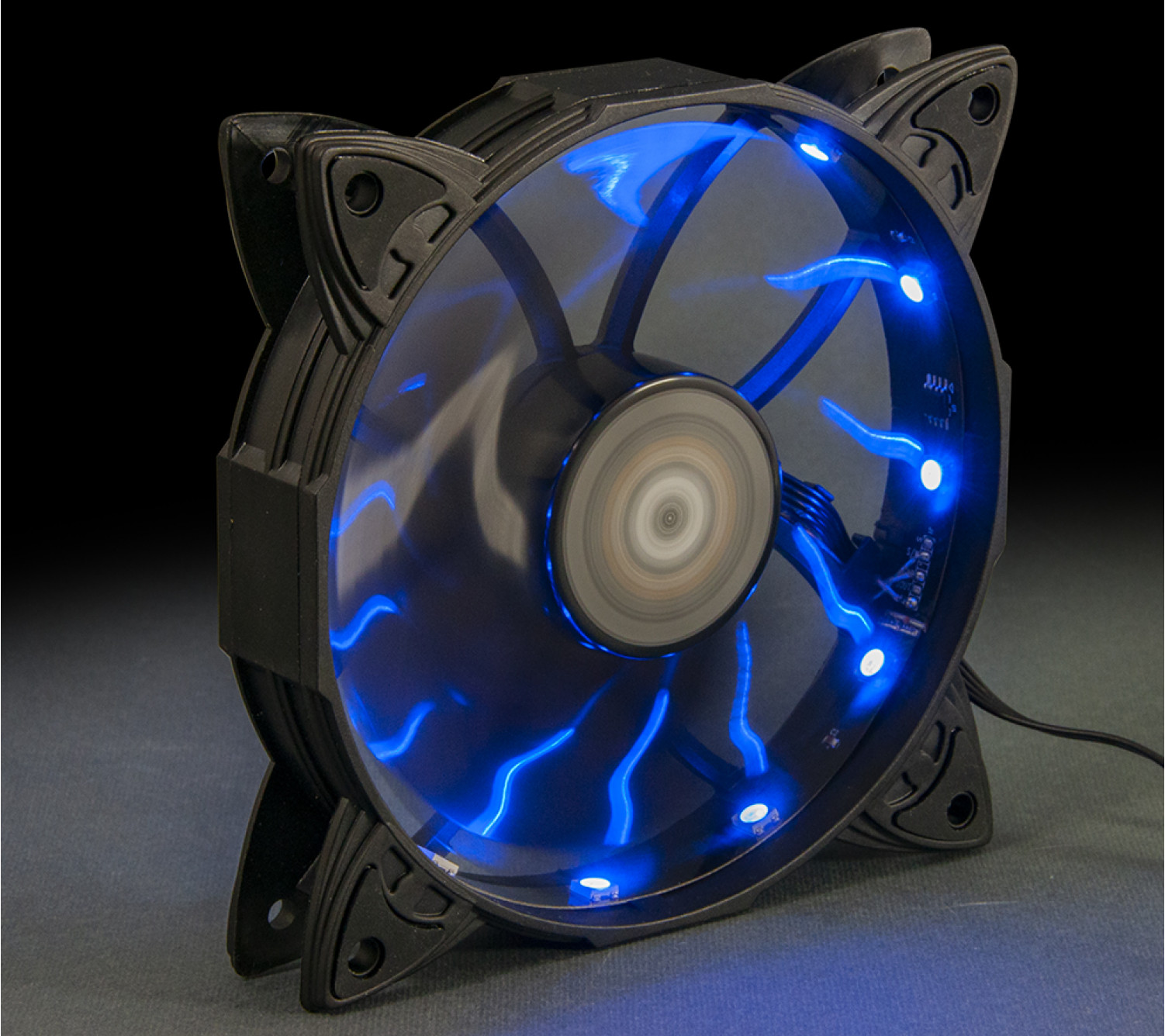 Вентилятор Frime Iris LED Fan 12LED Auto Effect 